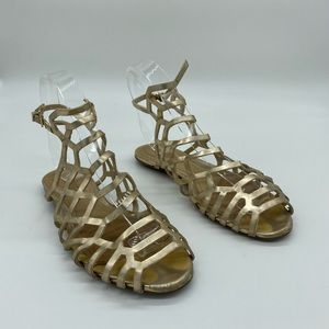 Schutz Cosmopolitan Gladiator Strappy Gold Flat Sandal Womens Size 5